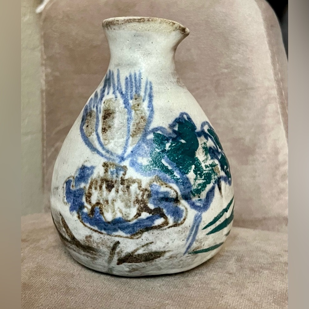 VTG  Studio Art Pottery Bud Vase Thistle Flower Cream Blue Brown Rustic Organic